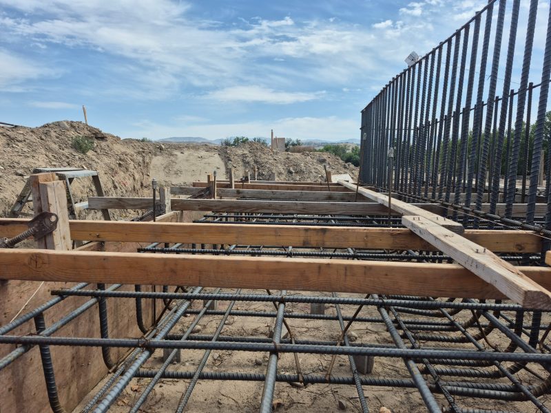 bridge-abutment rebar and subgrade injection work (image 2)