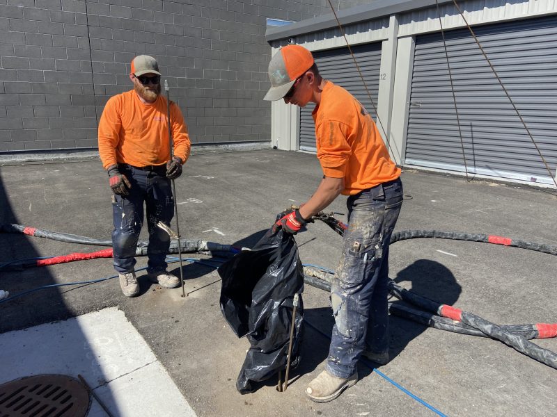 storage-unit pavement deep-injection work (image 6)
